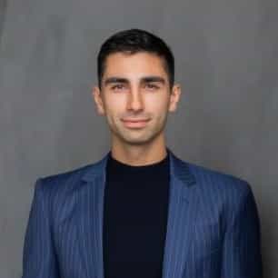 The headshot of Ben Amir.